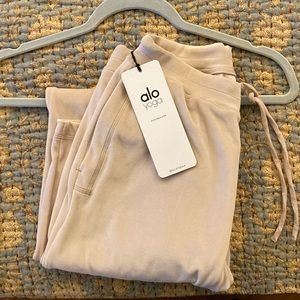 Alo Yoga Velour High-Waist Glimmer Wide Leg Pant